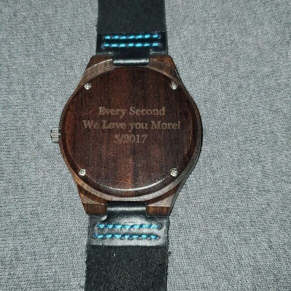 Engraved Back Natural Wood Watch‎ Leather Band - Picture 4 of 9